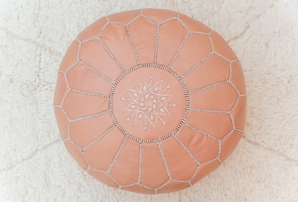 Moroccan leather pouf blush (3)